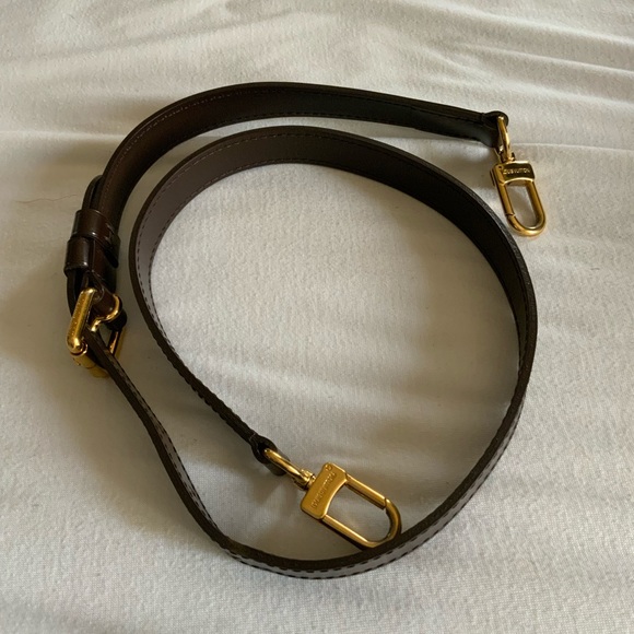 Authentic Luis Vuitton - Bergamo GM - Picture 14 of 15